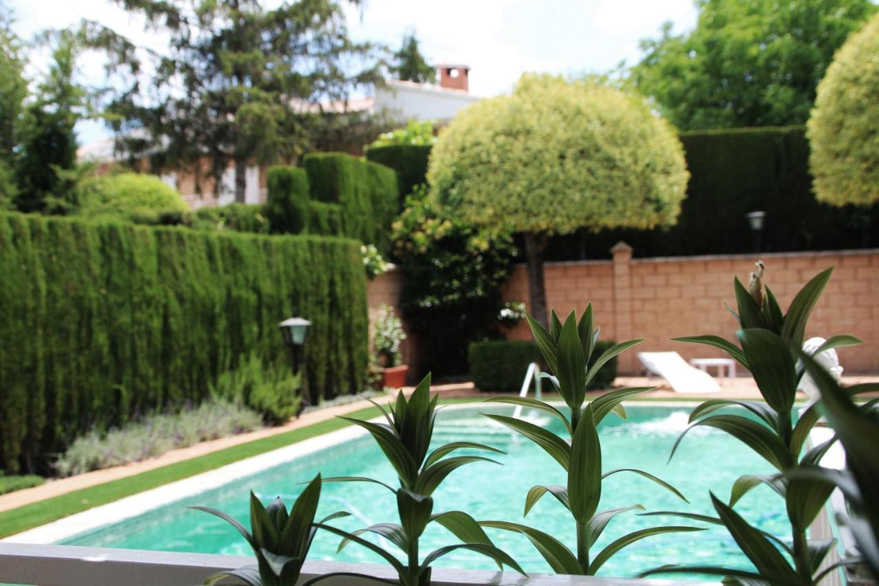 Villa El jardín de la abuela Granada Exterior foto